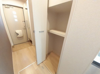 大きなものも収納できそうです