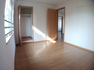 明るい室内です