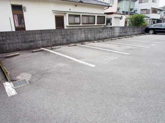 駐車場完備です