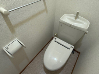 清潔感のあるトイレです