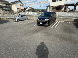 駐車場完備です