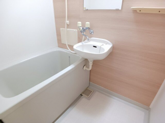 お風呂で日々の疲れを落としましょう