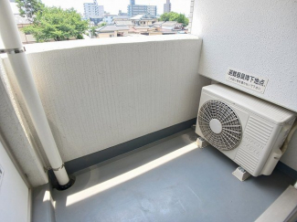 陽当たり良好なバルコニーです