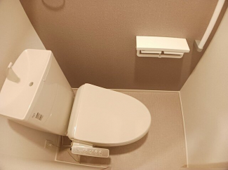 落ち着いたトイレです