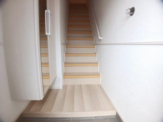 シンプルで使いやすい玄関です