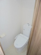 ゆったりとした空間のトイレです