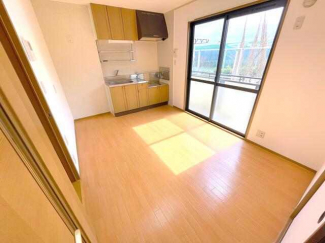 ※内観写真は従前契約者さまがご入居前　撮影分です