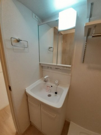 【洗面所】
