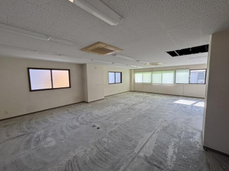 長田町８丁目テナントビルの画像