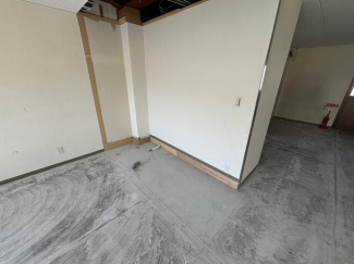 長田町８丁目テナントビルの画像