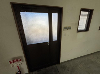 長田町８丁目テナントビルの画像