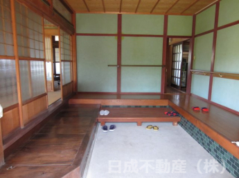 【玄関】
