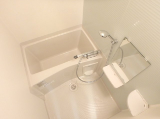 ゆったり過ごせるお風呂です