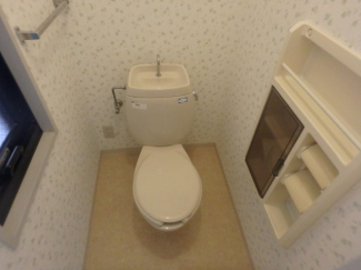清潔感のあるトイレです