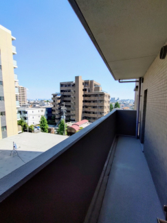 東側バルコニー