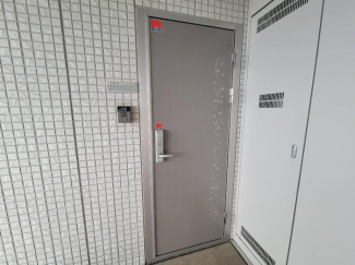 【玄関】