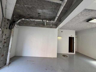 神戸市中央区割塚通３丁目の倉庫の画像
