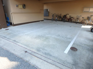 駐車スペースもあります