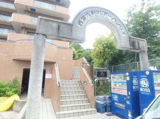 毎日通るエントランスはこのようになっています