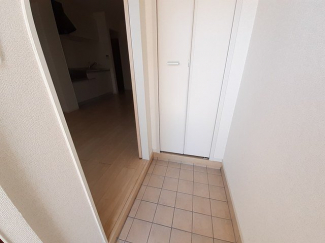 落ち着いた玄関です