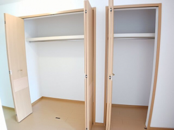 小物を収納するのに便利です