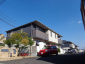 松山市土居田町のアパートの画像