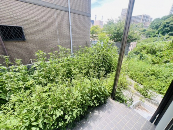 【庭】