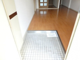 【玄関】