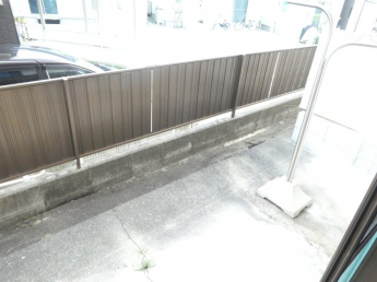 【バルコニー】