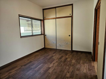 ２階　住居　洋室６．０帖　和室から洋室に変更　２０２３年９月
