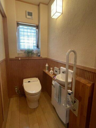 新居浜市高津町戸建の画像