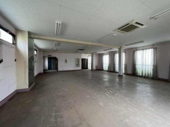 西条市飯岡の店舗の画像