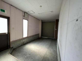 西条市飯岡の店舗の画像