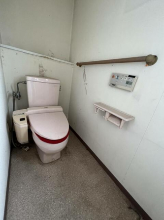 西条市飯岡の店舗の画像