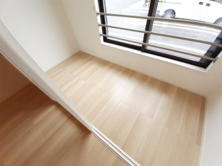 【バルコニー】