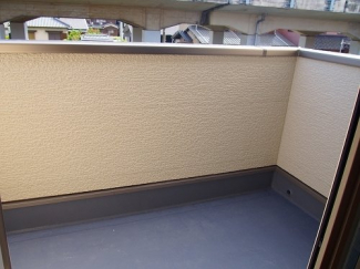 【バルコニー】