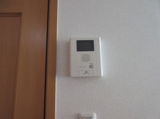 内装は落ち着いています