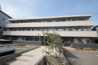 建物外観を気になさる方へ、見た目の良い物件です