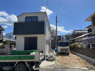 明石市魚住町錦が丘１丁目の新築一戸建ての画像