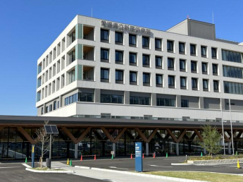 県立新居浜病院まで1360m