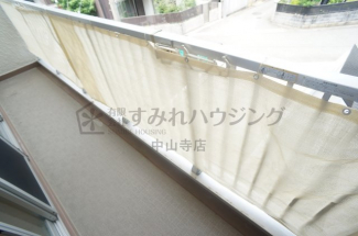 【バルコニー】
