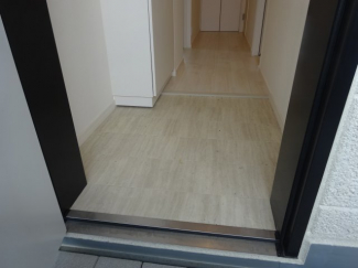 【玄関】