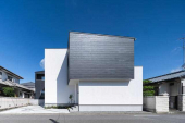 松山市平井町の中古一戸建ての画像