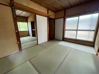 【寝室】