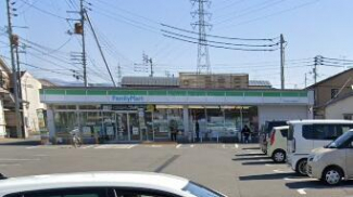 ファミリーマート松山はなみずき通り点まで500m