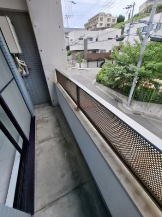 【バルコニー】