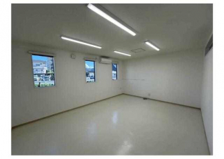 松山市北土居２丁目の店舗一部の画像