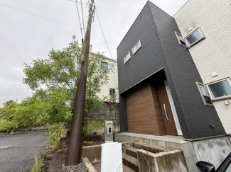 松山市衣山５丁目の中古一戸建ての画像