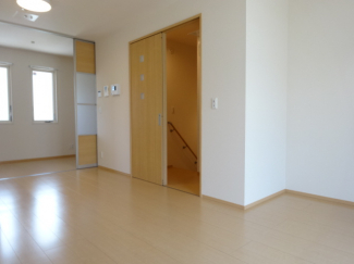 【居間・リビング】