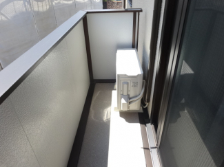 【バルコニー】